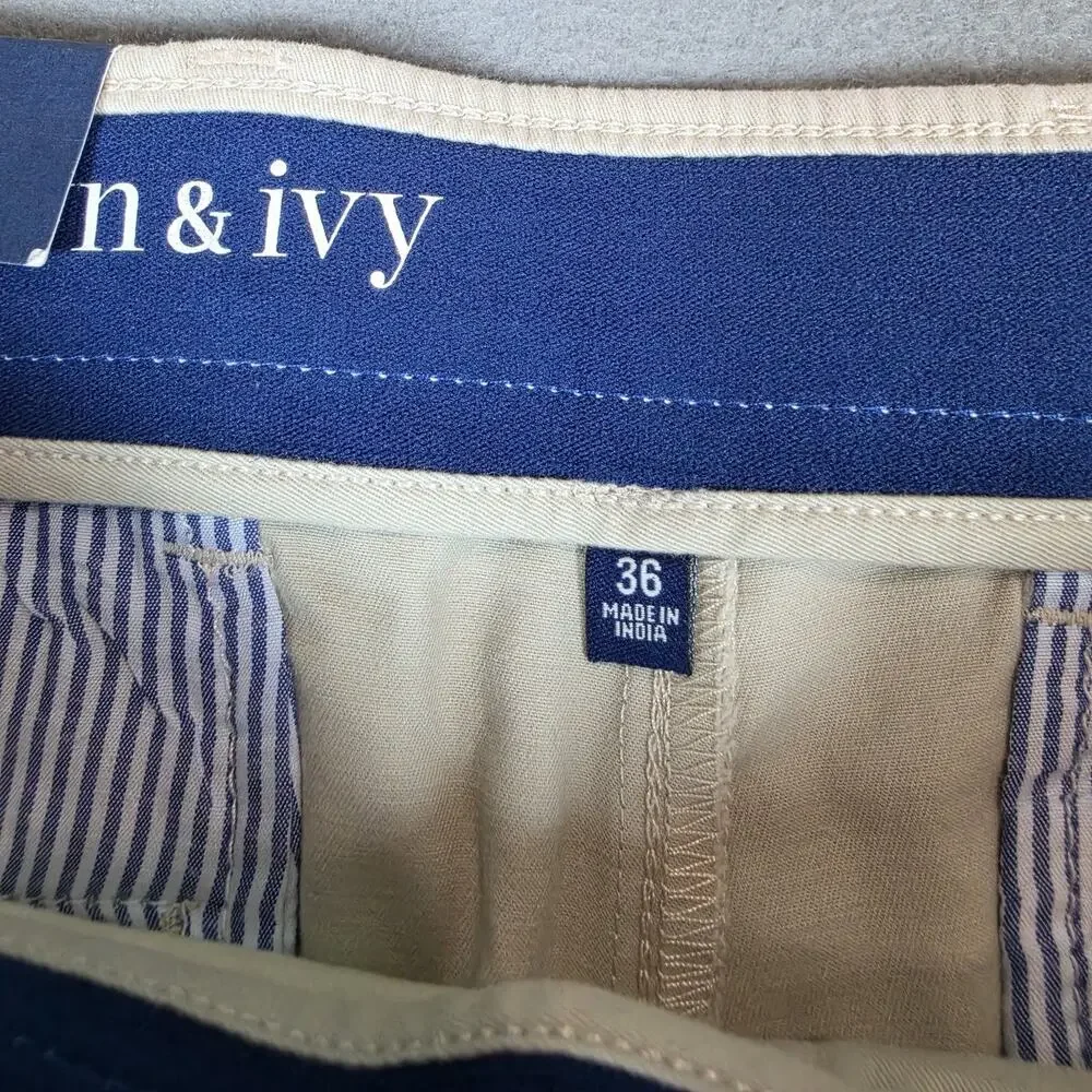 Crown & Ivy Men's Motion Flex Khaki Chino Shorts Size 36 Stretch Classic Casual